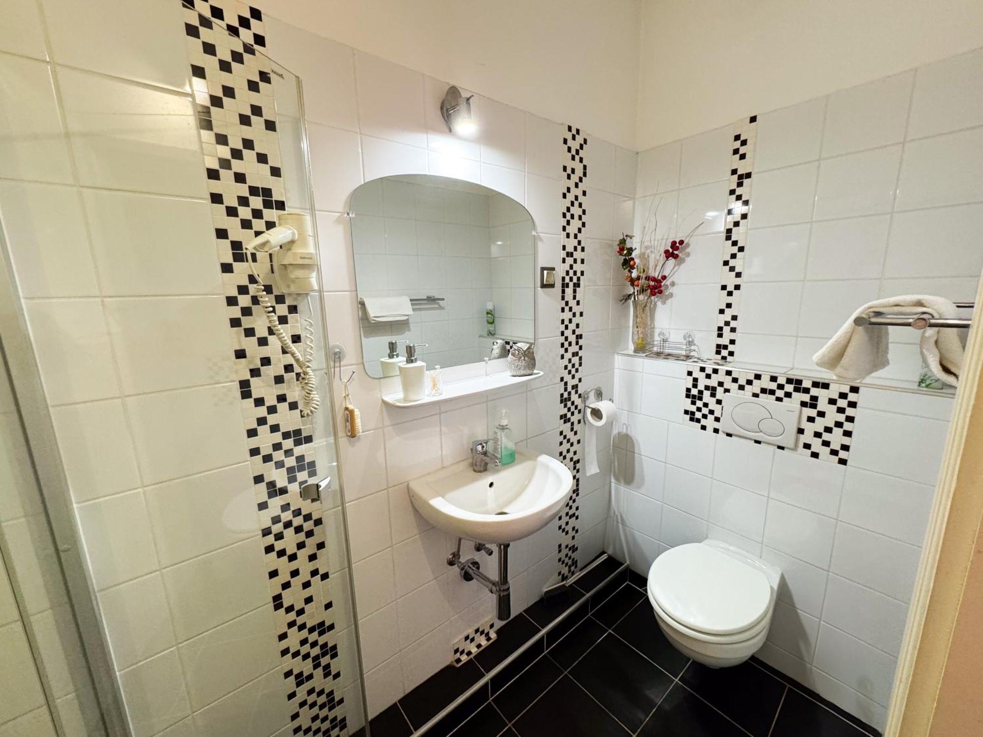 Ejjelibagoly Vendeghaz Hotell Szentes Eksteriør bilde