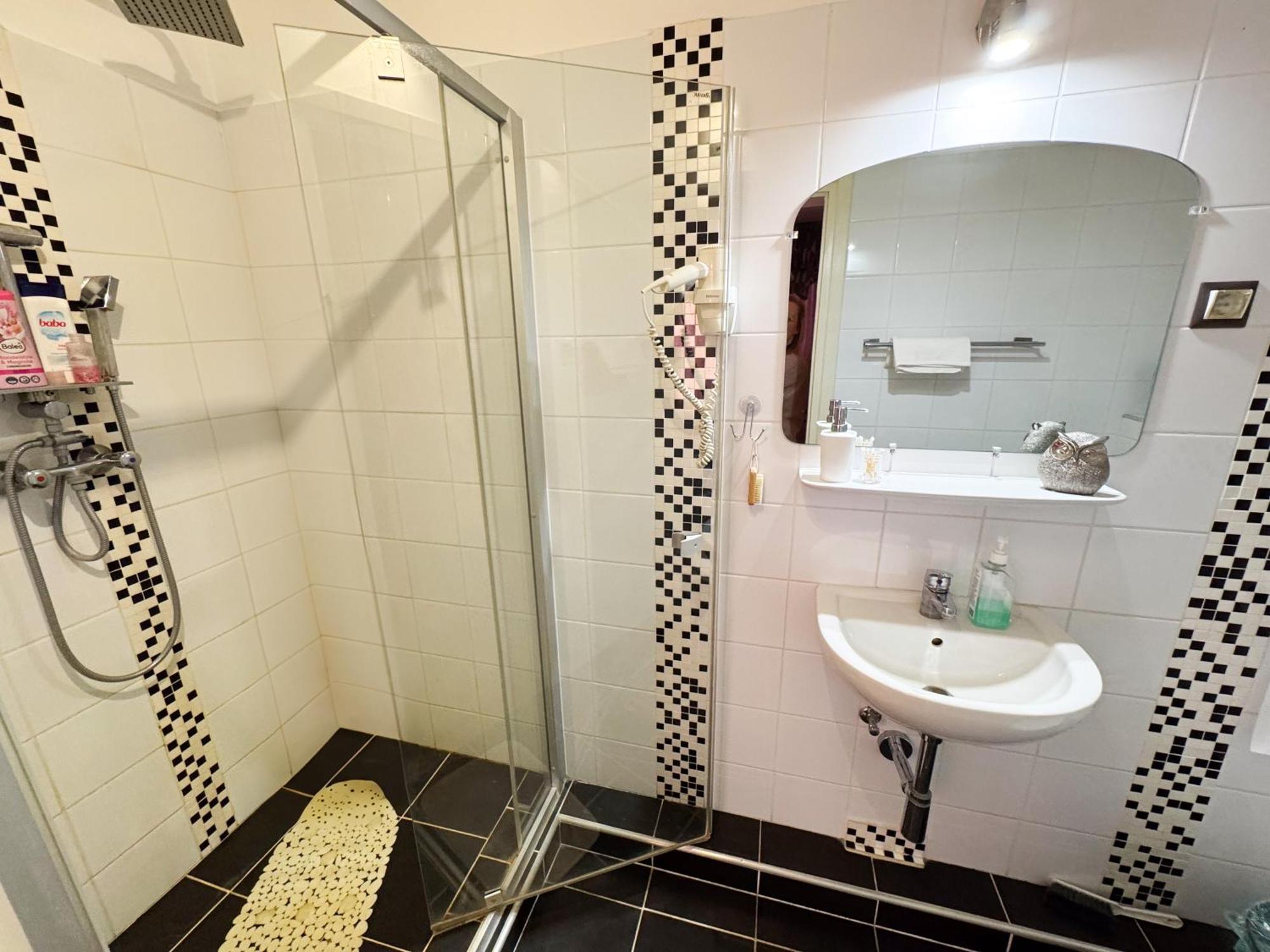 Ejjelibagoly Vendeghaz Hotell Szentes Eksteriør bilde
