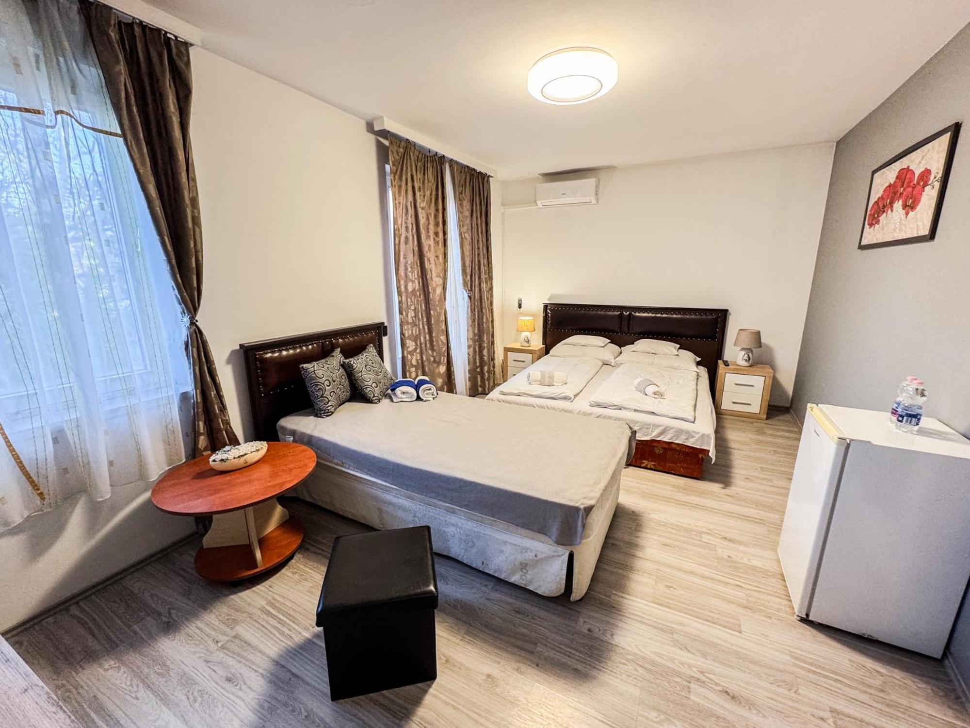Ejjelibagoly Vendeghaz Hotell Szentes Eksteriør bilde